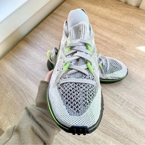NWT Adidas Originals 4D Fusio Sneakers Shoes Running Grey Solar Yellow Women 9 - Picture 11 of 17